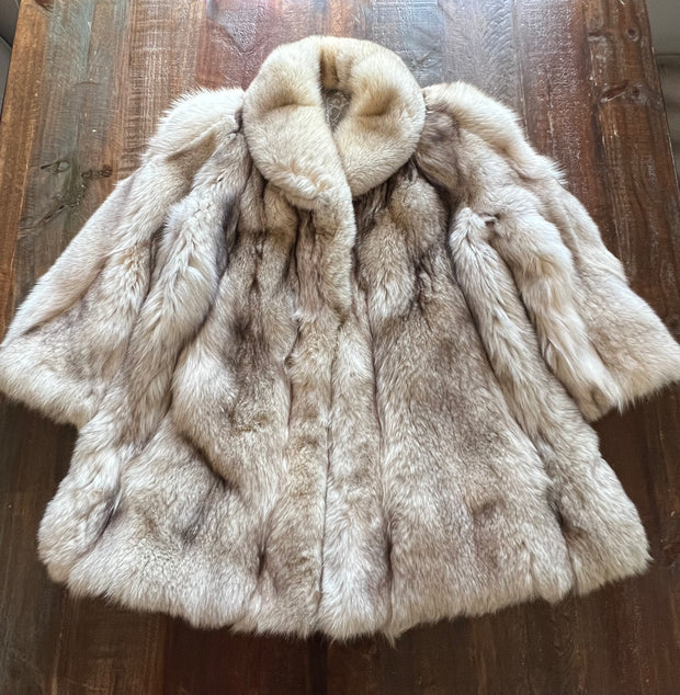 Fur Coat- blue fox XL (grey lining)